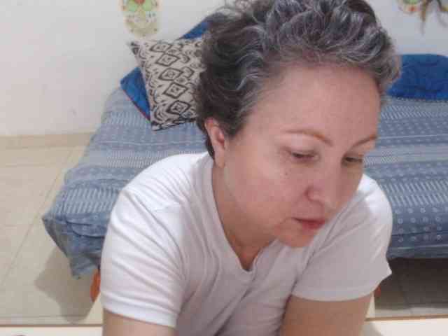 LADYQUEEN520