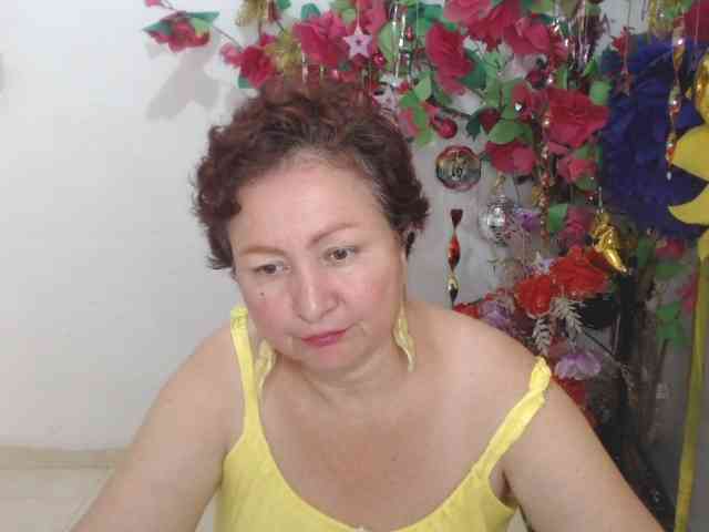 LADYQUEEN520