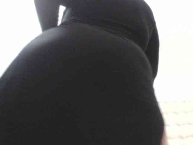 LADYQUEEN520 webcam