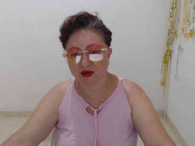 nude live sex cam LADYQUEEN520