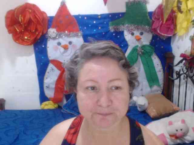 LADYQUEEN520 LADYQUEEN520