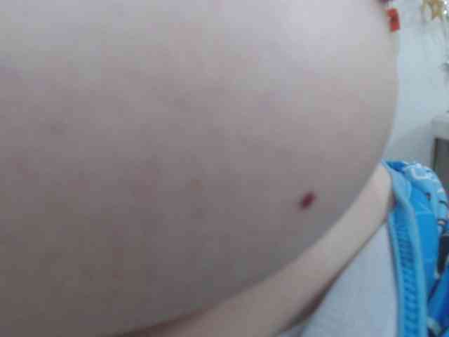 LADYQUEEN520 webcam