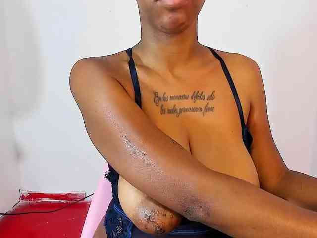 GeorginaStark webcam