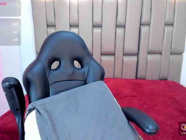 GeorginaStark webcam