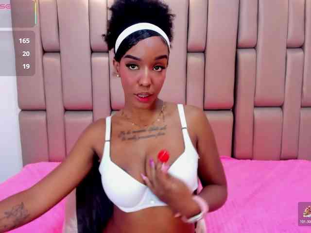 GeorginaStark webcam