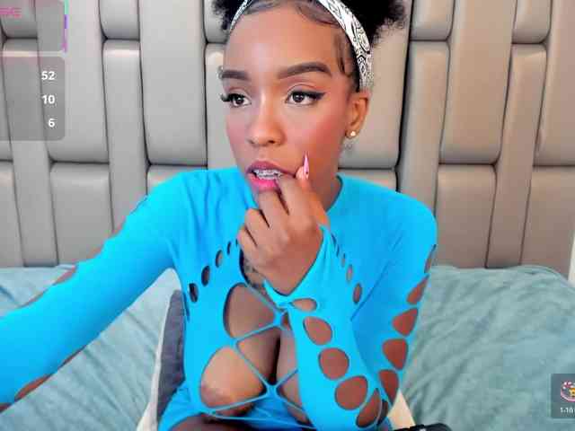 GeorginaStark webcam