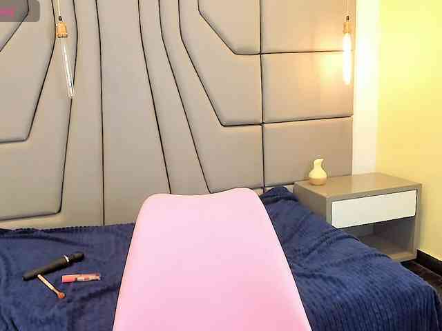 GeorginaStark webcam