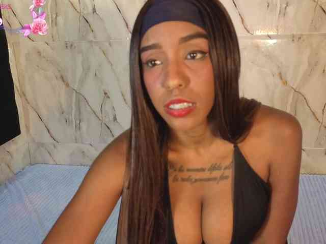 GeorginaStark webcam