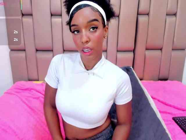 GeorginaStark webcam