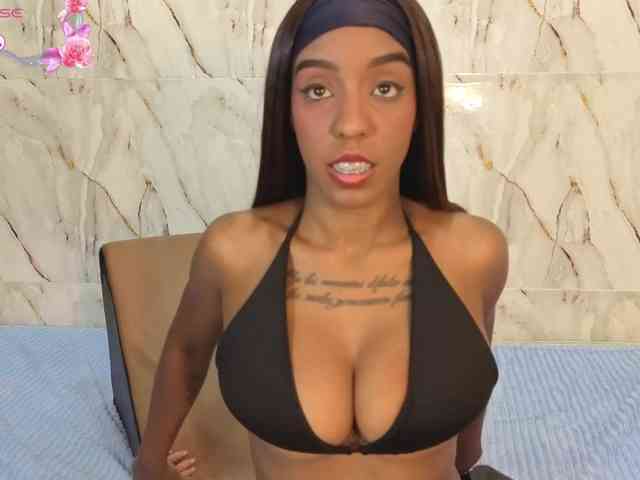 GeorginaStark webcam