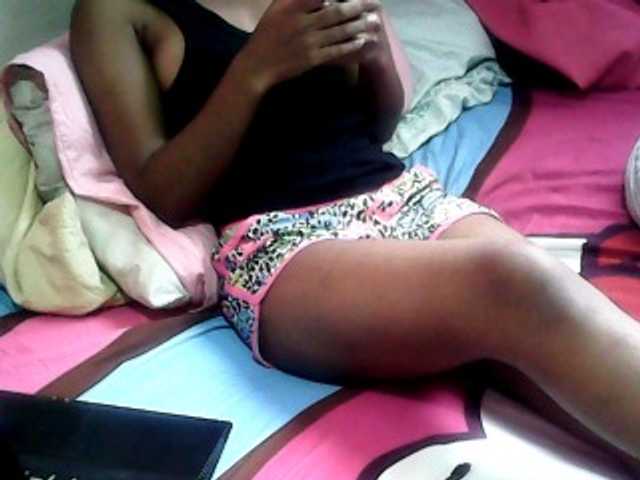 Missaudreys's BongaCams show and profile