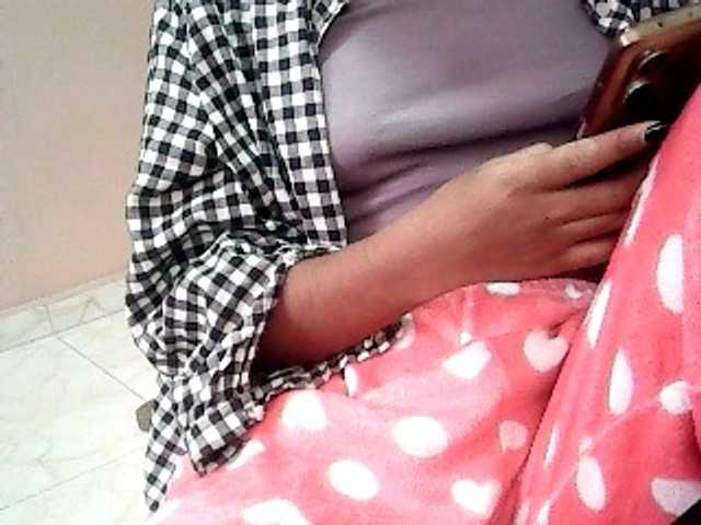 Missaudreys's BongaCams show and profile