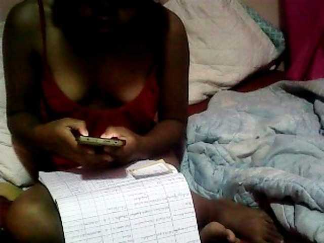 Missaudreys's BongaCams show and profile