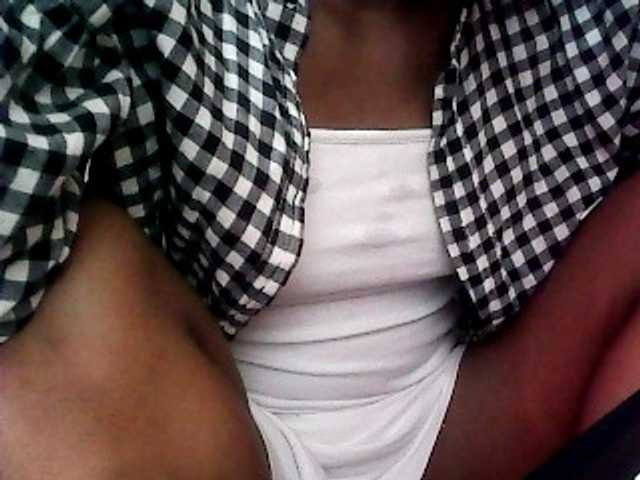 Missaudreys's BongaCams show and profile