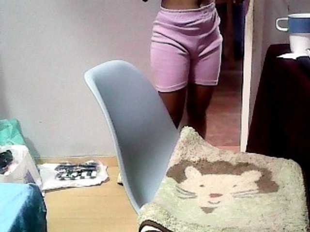 Sweet Missaudreys wants you to fuck her body now Missaudreys from BongaCams