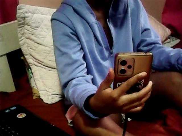 Missaudreys's BongaCams show and profile