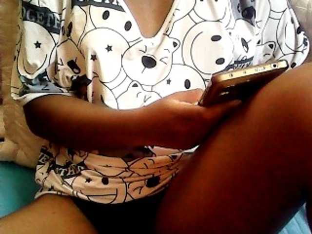 Missaudreys's BongaCams show and profile