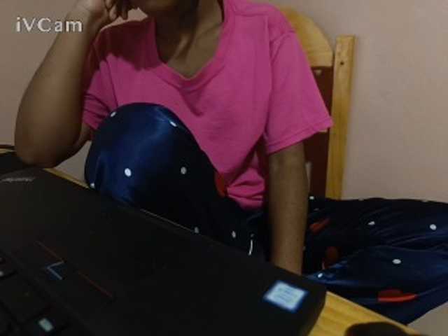 Missaudreys's BongaCams show and profile