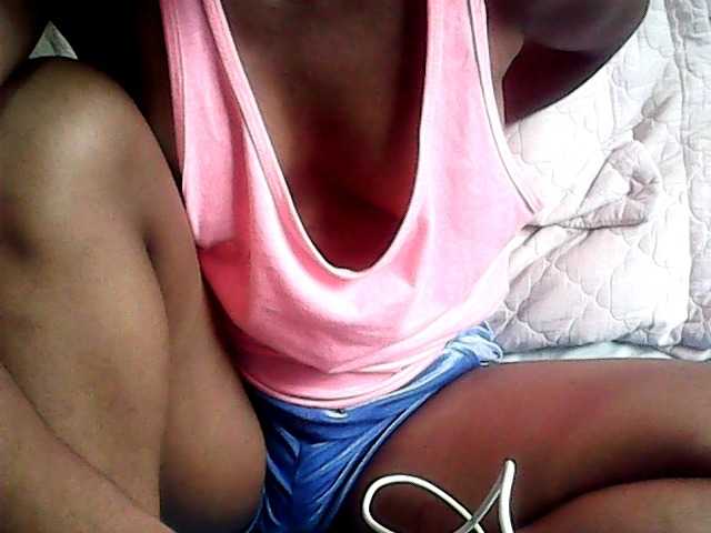 Missaudreys's BongaCams show and profile