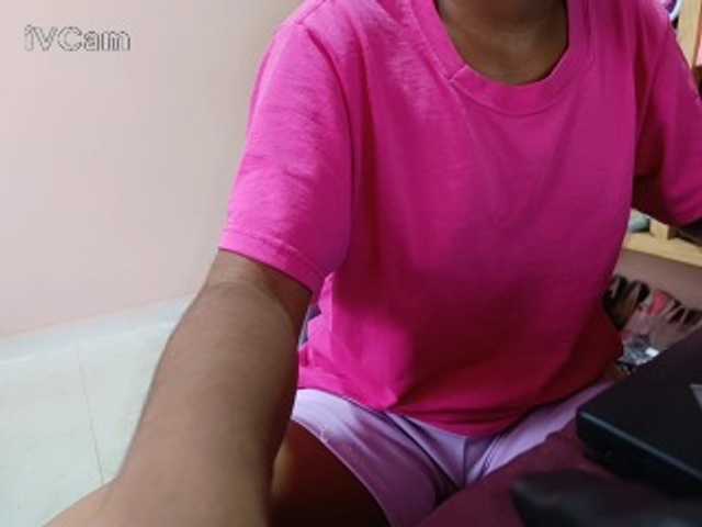 Missaudreys's BongaCams show and profile