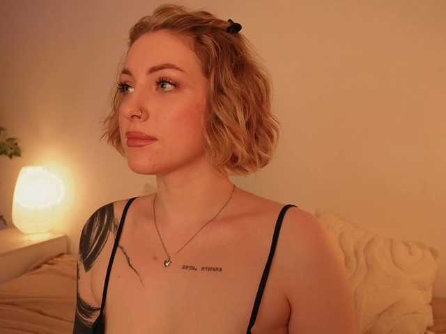 TouchMyAss's BongaCams show and profile