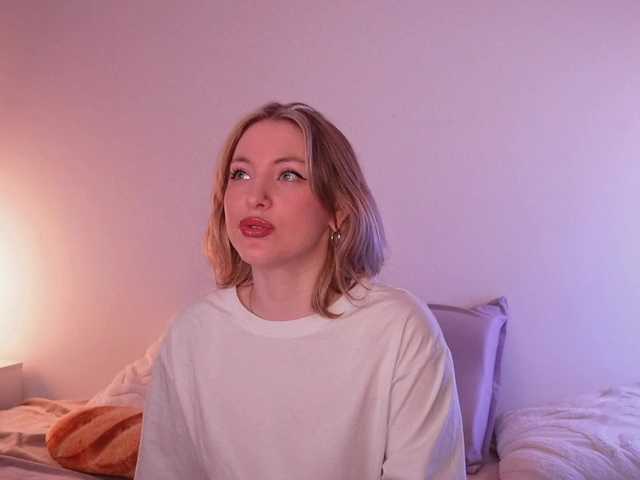 TouchMyAss's BongaCams show and profile