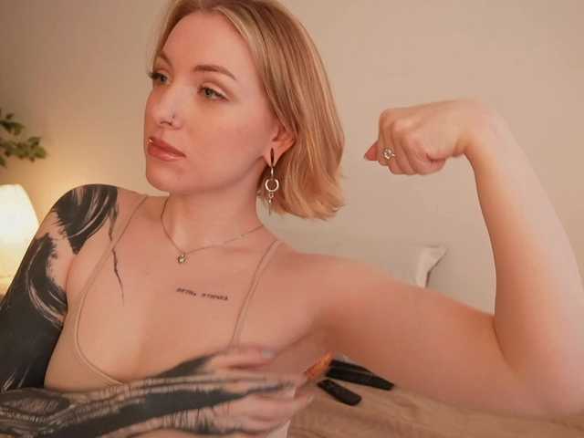 TouchMyAss's BongaCams show and profile