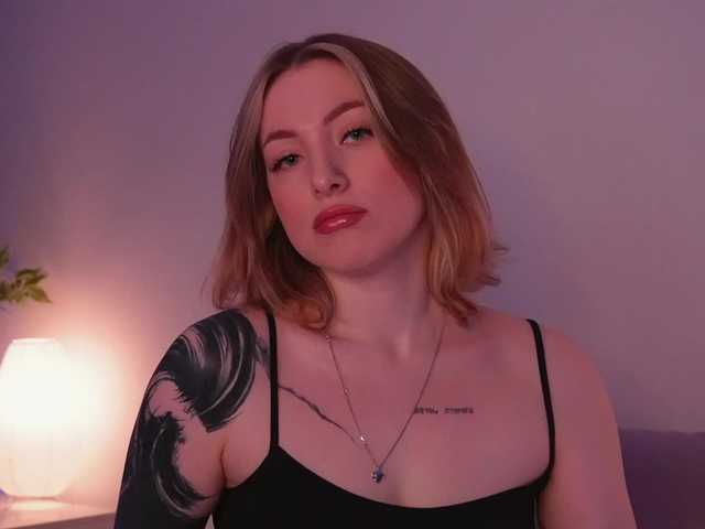 TouchMyAss's BongaCams show and profile