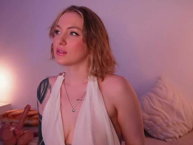 TouchMyAss's BongaCams show and profile