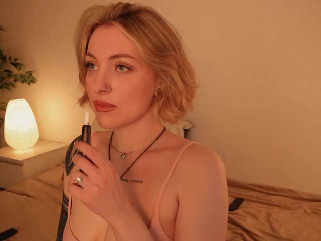 TouchMyAss's BongaCams show and profile