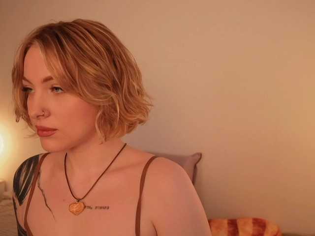 TouchMyAss's BongaCams show and profile