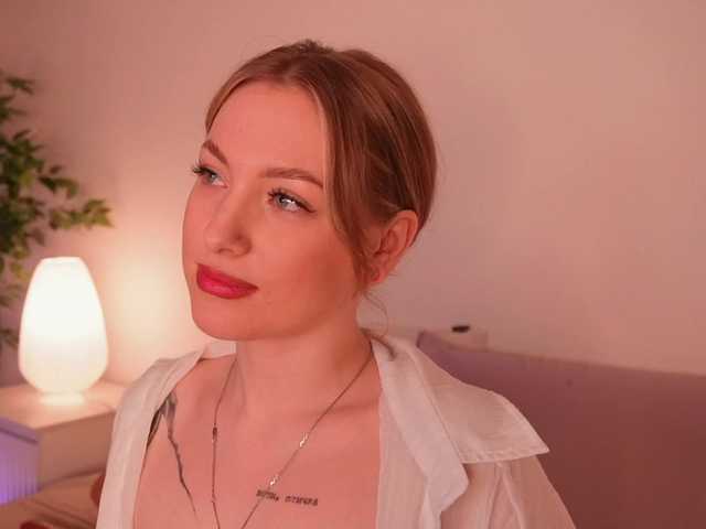 TouchMyAss Live Cam on BongaCams