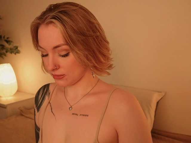 TouchMyAss's BongaCams show and profile