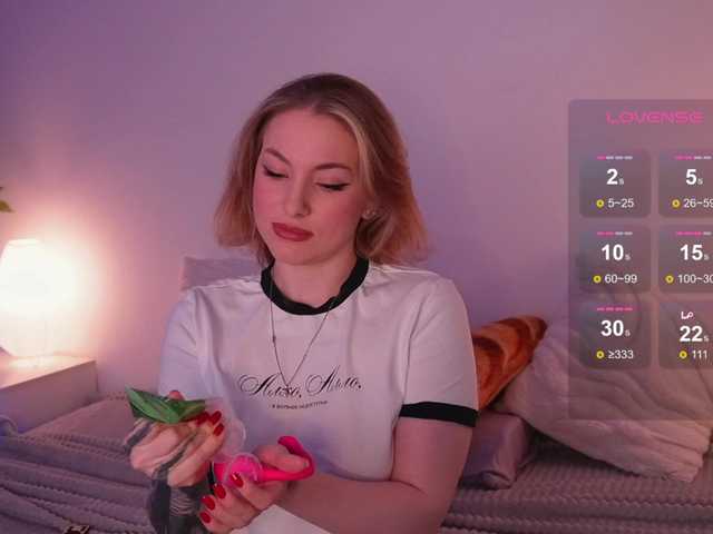 TouchMyAss's BongaCams show and profile