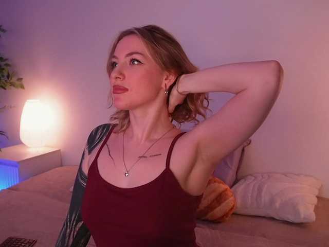 TouchMyAss's BongaCams show and profile