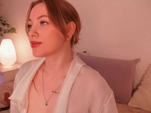 TouchMyAss's BongaCams show and profile