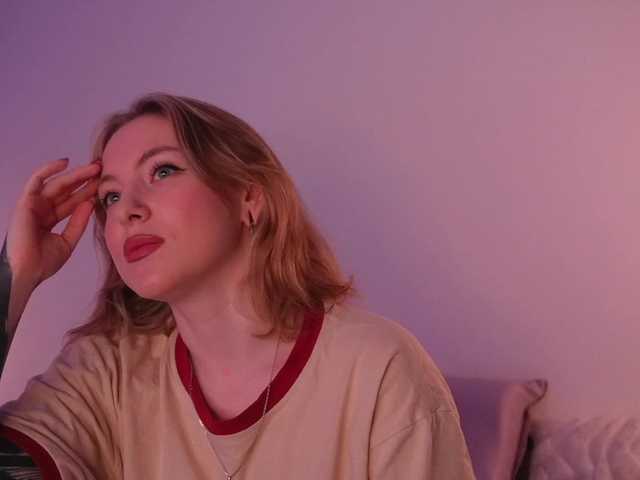 TouchMyAss's BongaCams show and profile