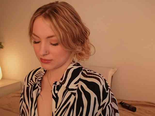 TouchMyAss Live Webcam on BongaCams