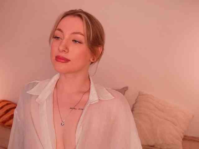 TouchMyAss TouchMyAss