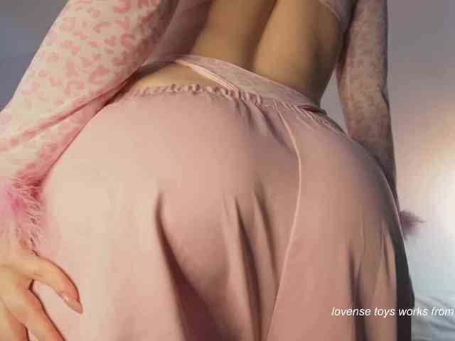 TouchMyAss TouchMyAss