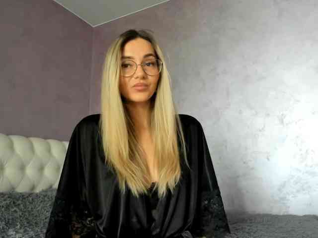 LovelyRose webcam