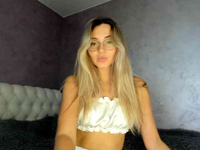 LovelyRose webcam