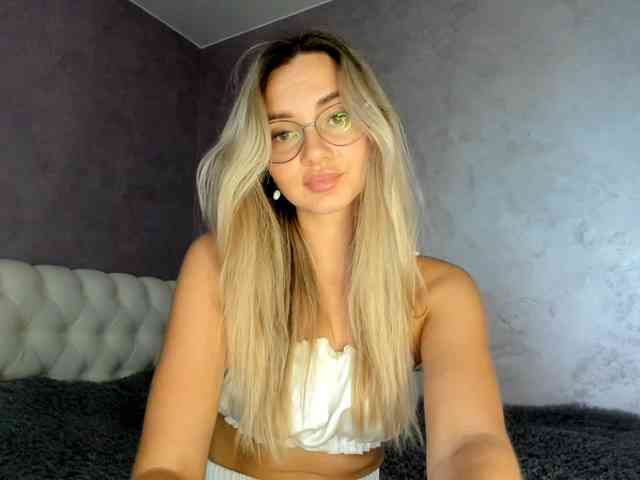 LovelyRose webcam
