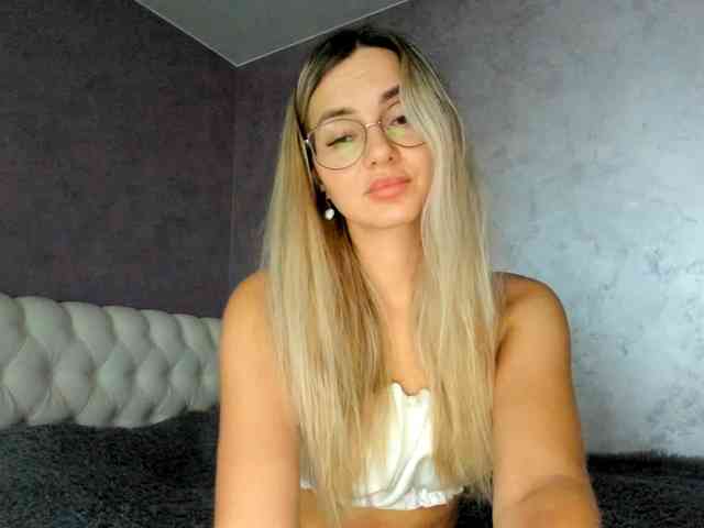 LovelyRose webcam