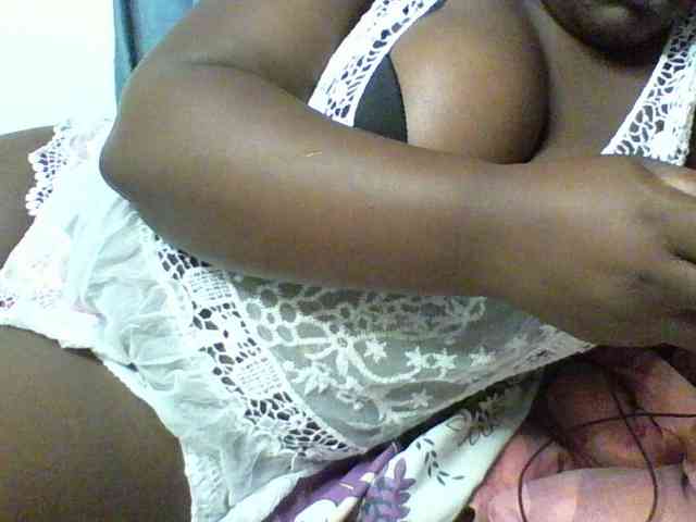 Sexyboobys webcam