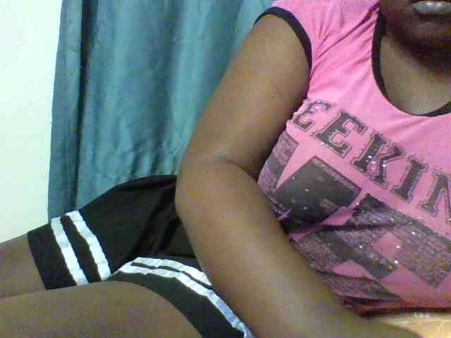 Sexyboobys webcam