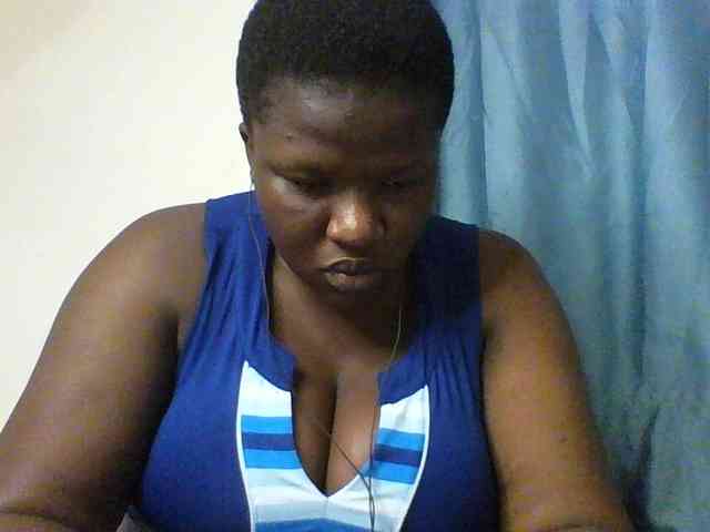 Sexyboobys webcam