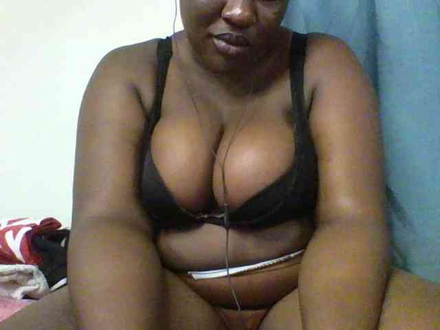 Sexyboobys webcam