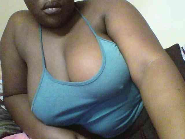Sexyboobys webcam