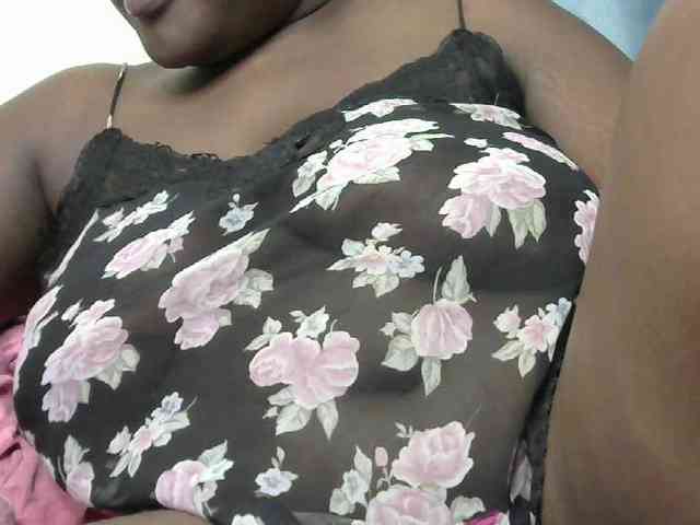 Sexyboobys webcam
